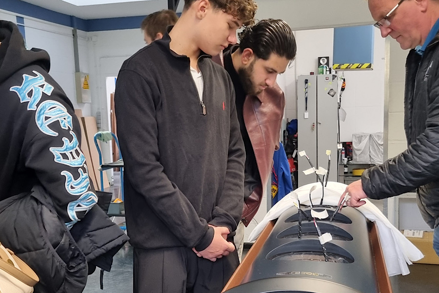 IMG_2025-10-29-225404 IMG_2025-10-29-225404